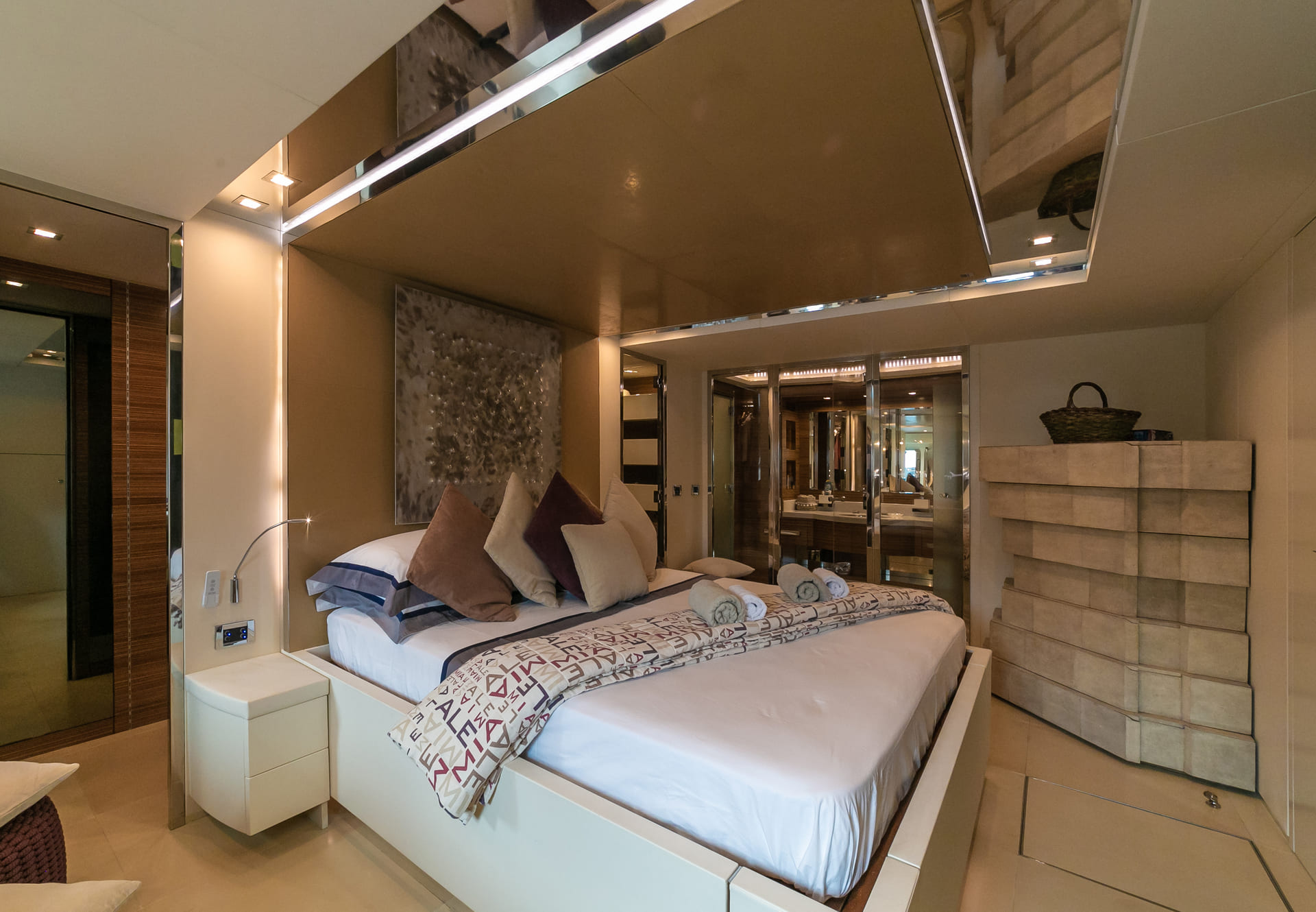 Italcraft105-ALEMIA-superyachtcharter-masters