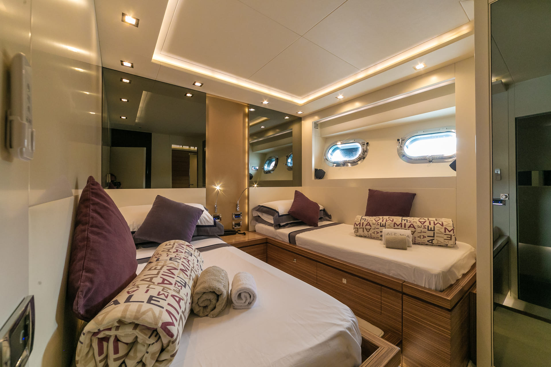 Italcraft105-ALEMIA-superyachtcharter-twin