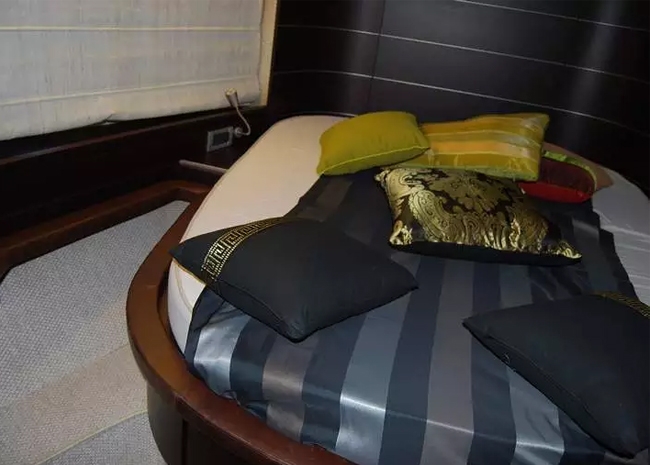 azimut68h