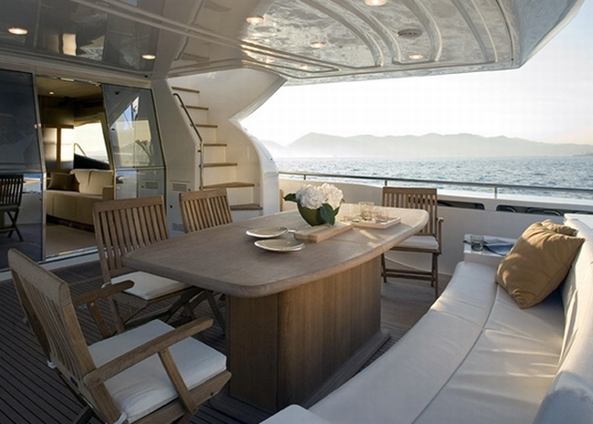 ferretti5