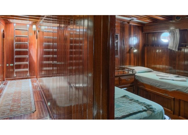 thalassa9