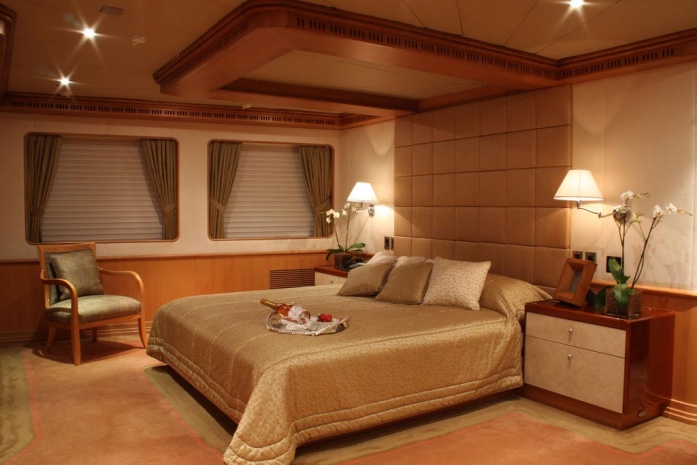 happydolphiniimastercabin