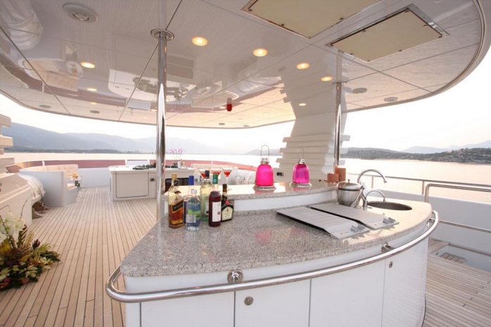 happydolphinsundeck2