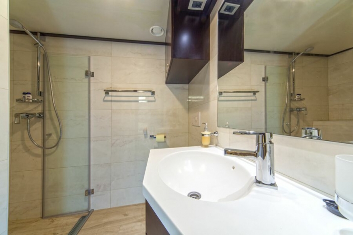 naviluxbath