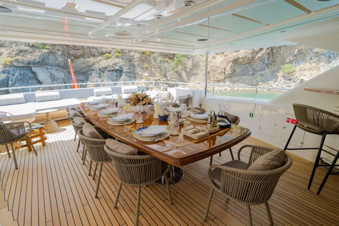 Ariela-CRN40-metre-dinings