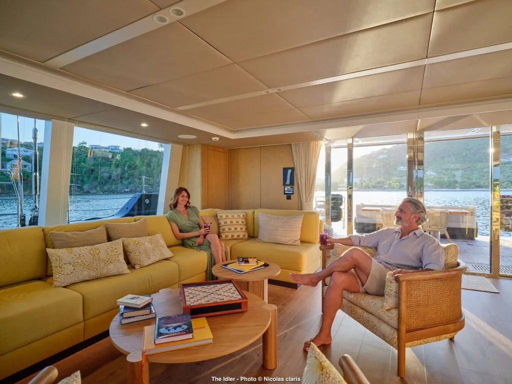 TheIdler-Sunreef80Eco-Salon