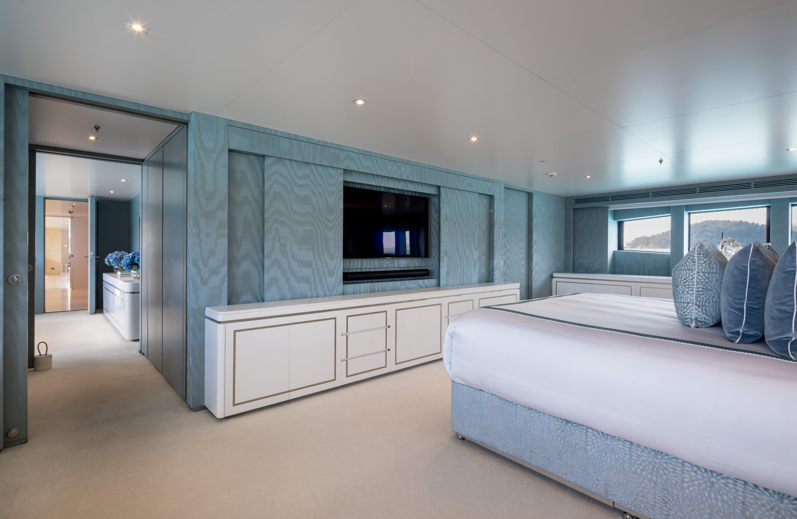 Baglietto54-metre-MISCHIEF-superyachtcharter-fiji-accommodation
